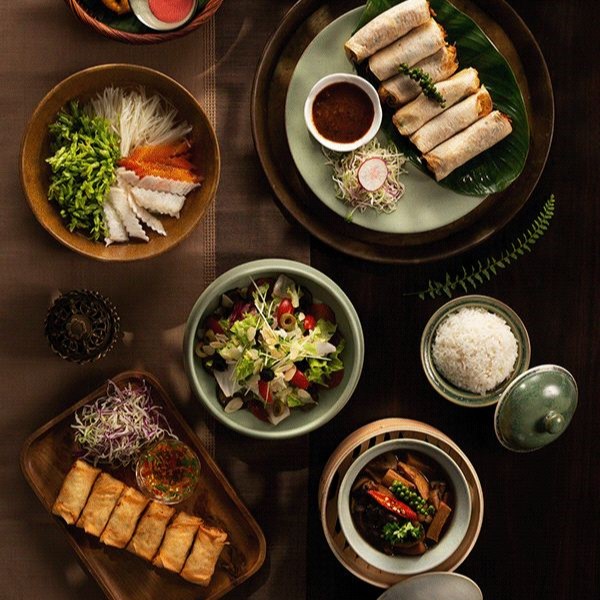 COMBO SUM VẦY HẠNH PHÚC - sự kết hợp hài hòa giữa các món ăn truyền thống, đậm đà hương vị, giúp bữa ăn thêm phần trọn vẹn.